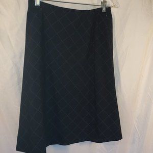 Ladies LIZ CLAIBORNE Lizsport A-Line Skirt w/Diamond Pattern in Black - 10